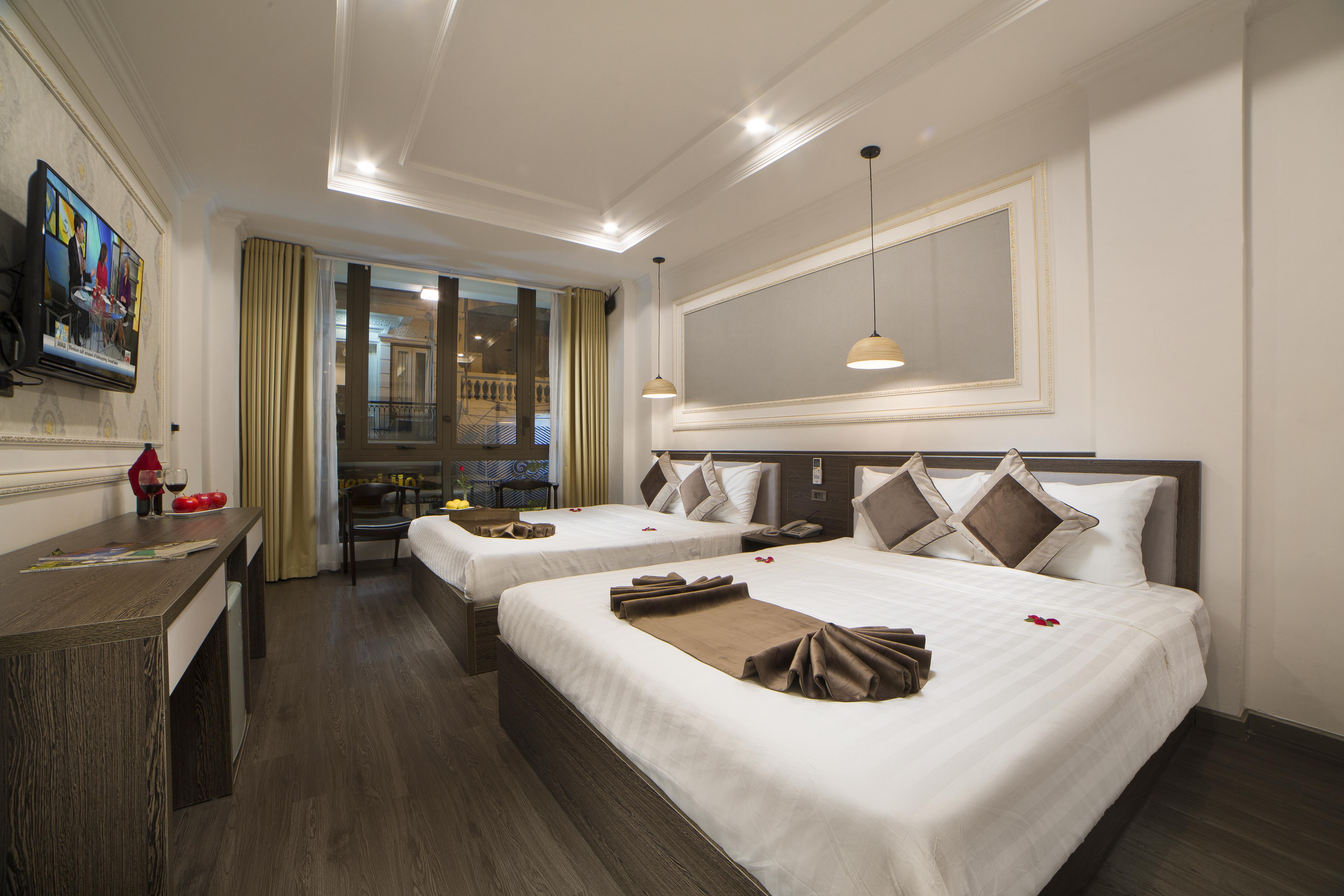 Galliot Central Hotel Hanoi Bagian luar foto